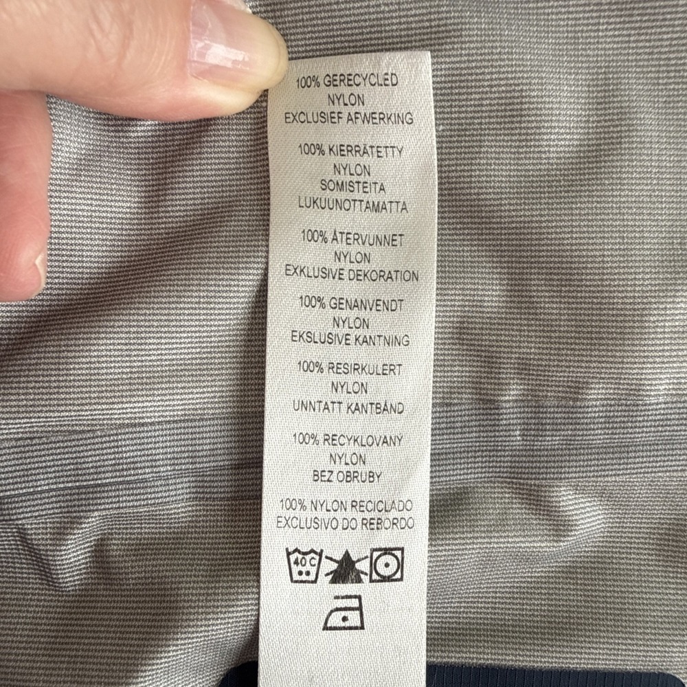 Patagonia Kids XL 14Rain Jacket Torrentshell Black Hooded Waterproof Coat - Picture 7 of 9